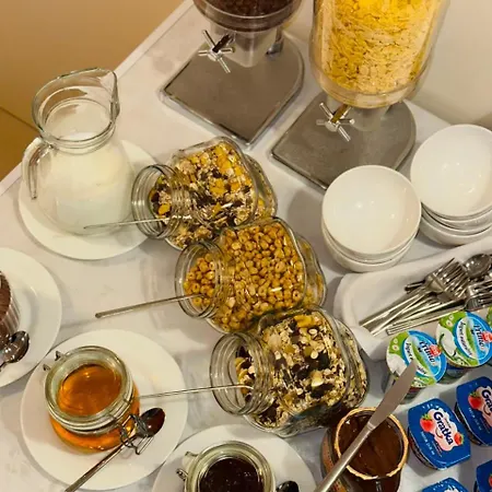 Adamar فندق مبيت وإفطار 4*