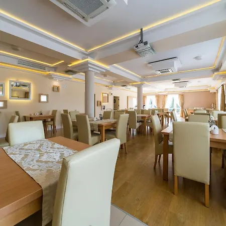 Adamar Couette-café Jastrzębia Góra