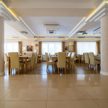 Adamar 4* Jastrzębia Góra