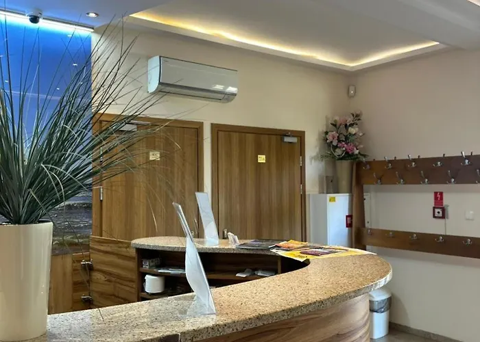 Bed & Breakfast Adamar 4*