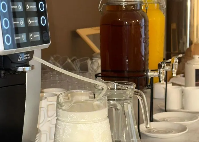 Bed & Breakfast Adamar 4*