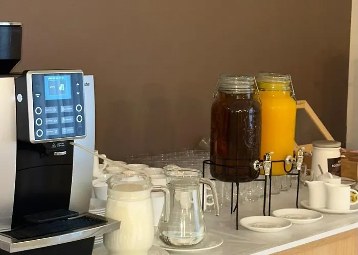 Bed & Breakfast Adamar 4*