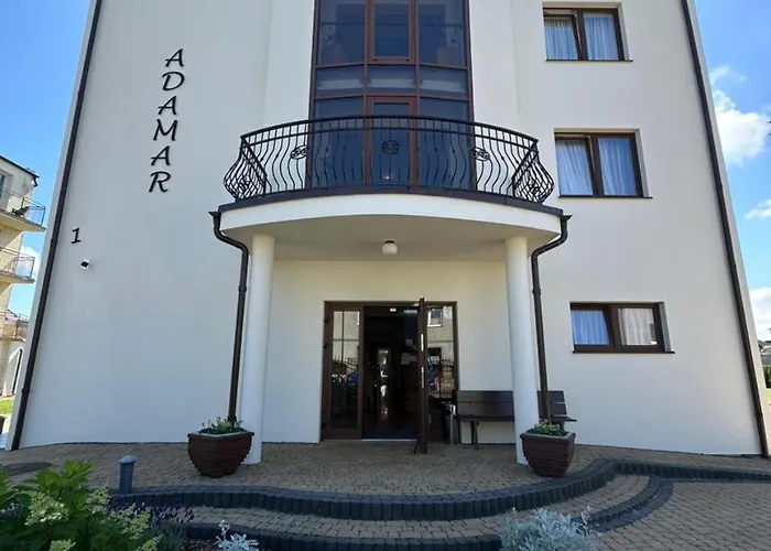 Adamar Bed & Breakfast 4*